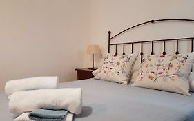 Guillem Sorolla Apartment